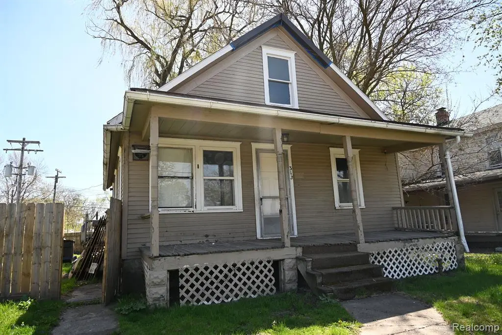 313 Kentucky Ave