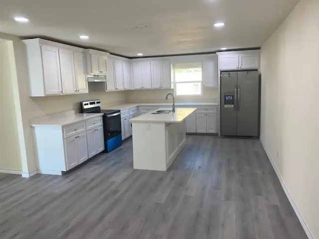 202 W Jefferson