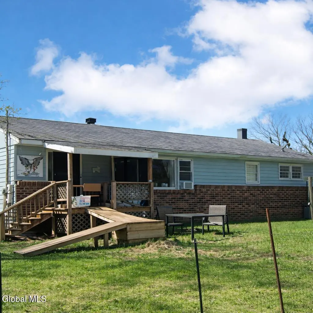 11 Bath Township Rd