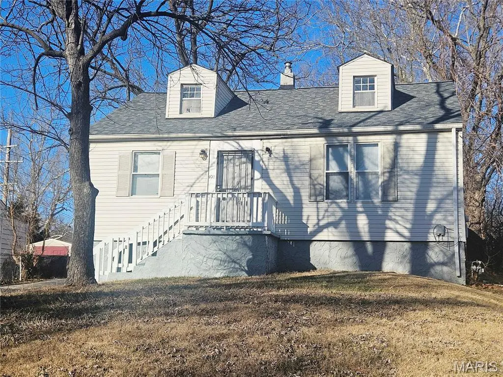 491 Adrian Dr