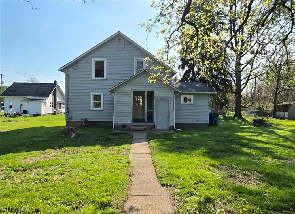 391 Louise Ave