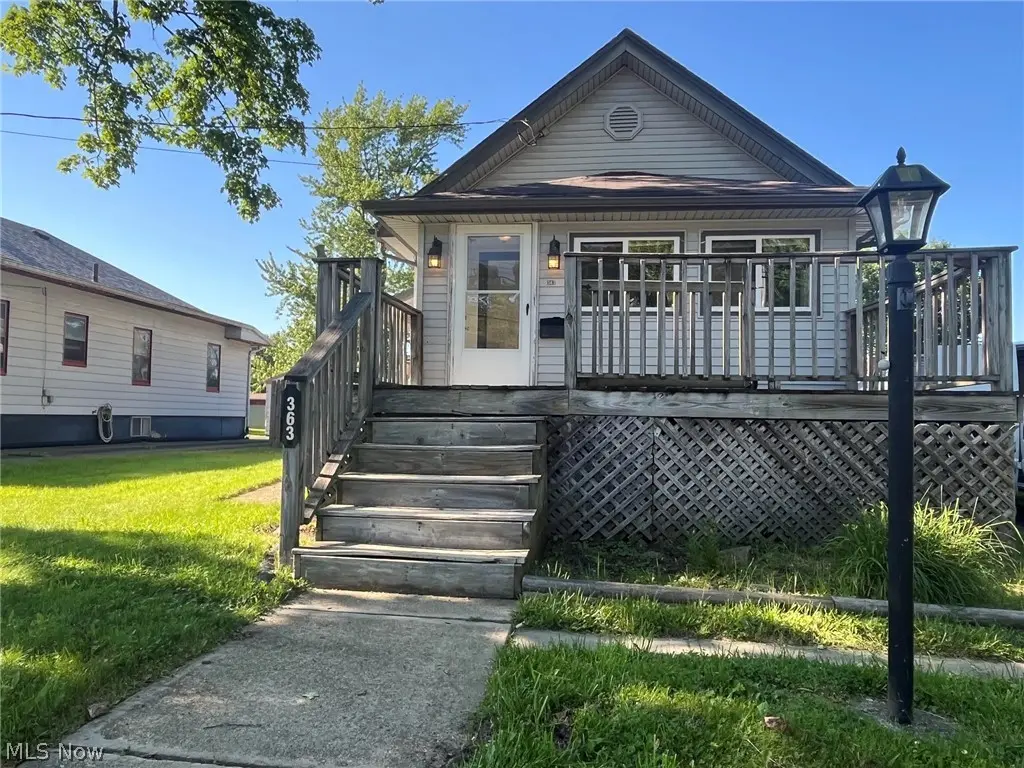 363 Spring St