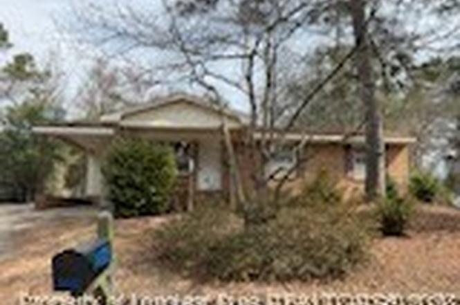 1469 Thelbert Dr