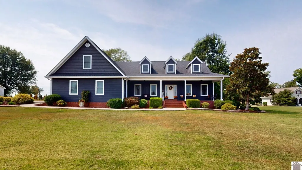 81 Oak Shadow Ln