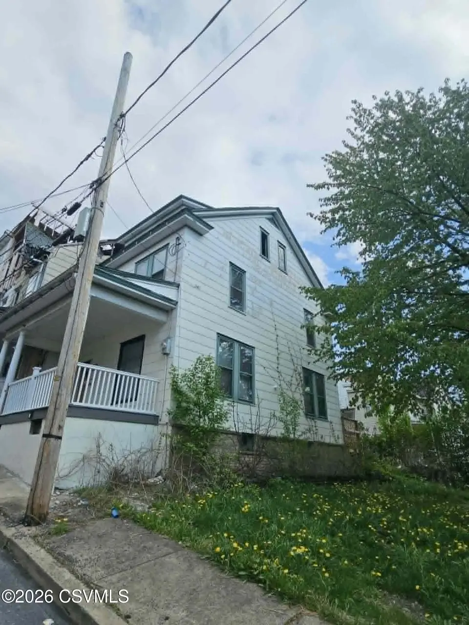 110 Birch St
