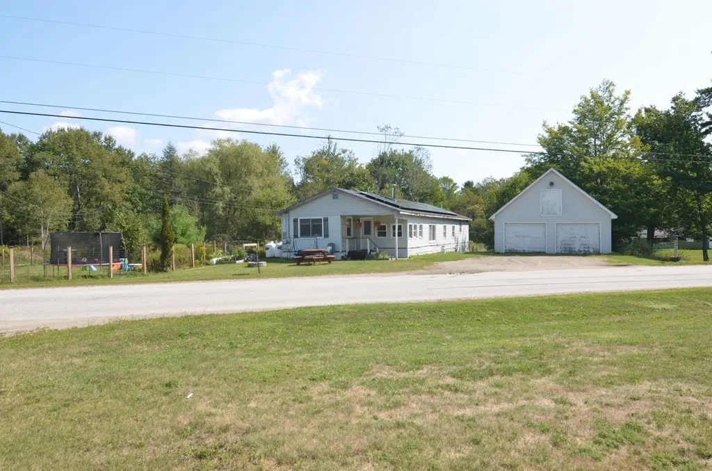 33 Coles Corner Rd