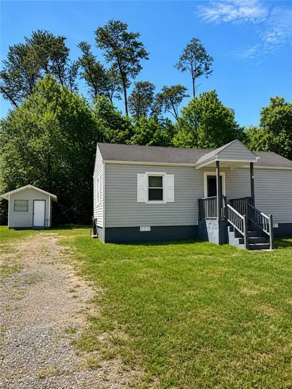 153 Django Dr