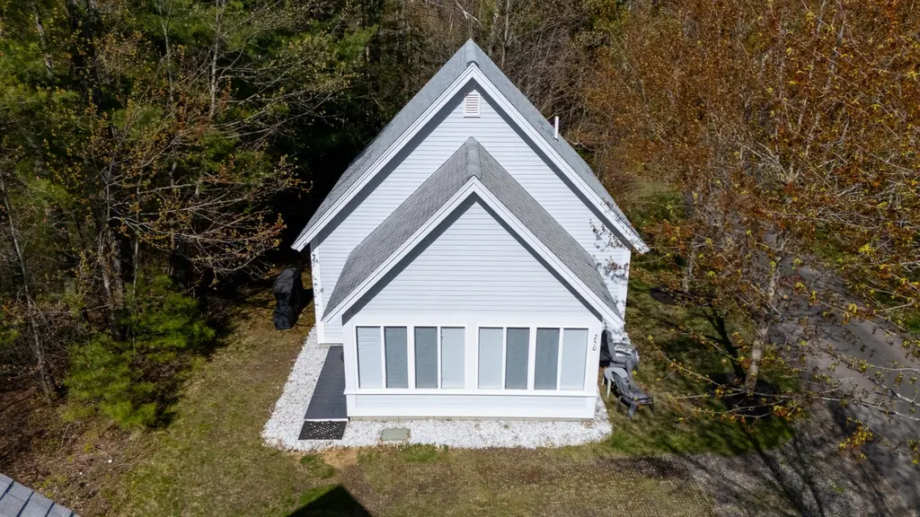 454 Post Rd #250