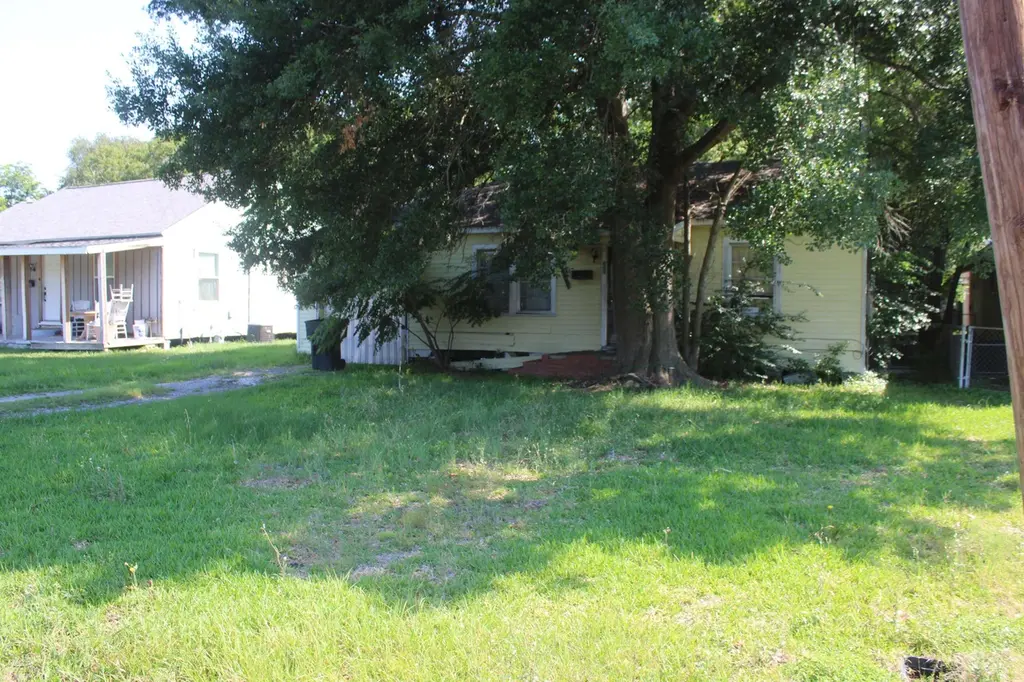 322 Hill Terrace Dr