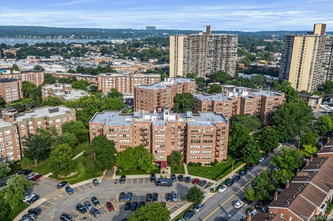 18-55 Corporal Kennedy St Unit 6H