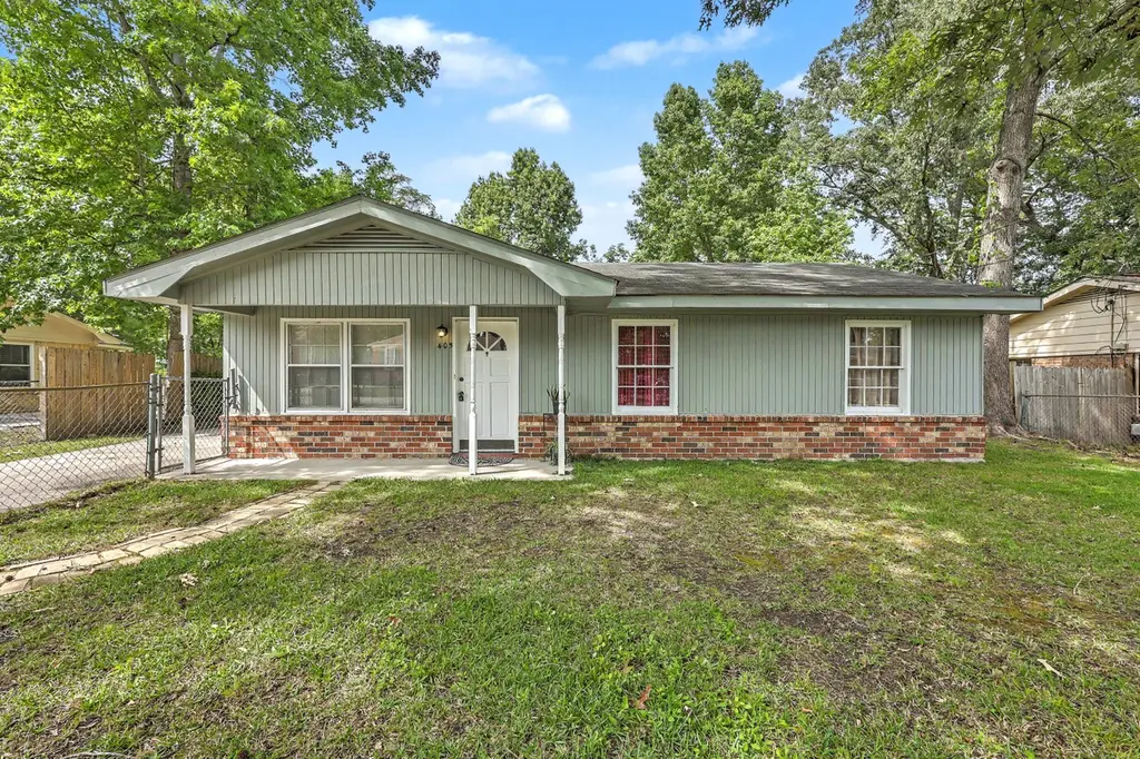 405 Madeline Dr