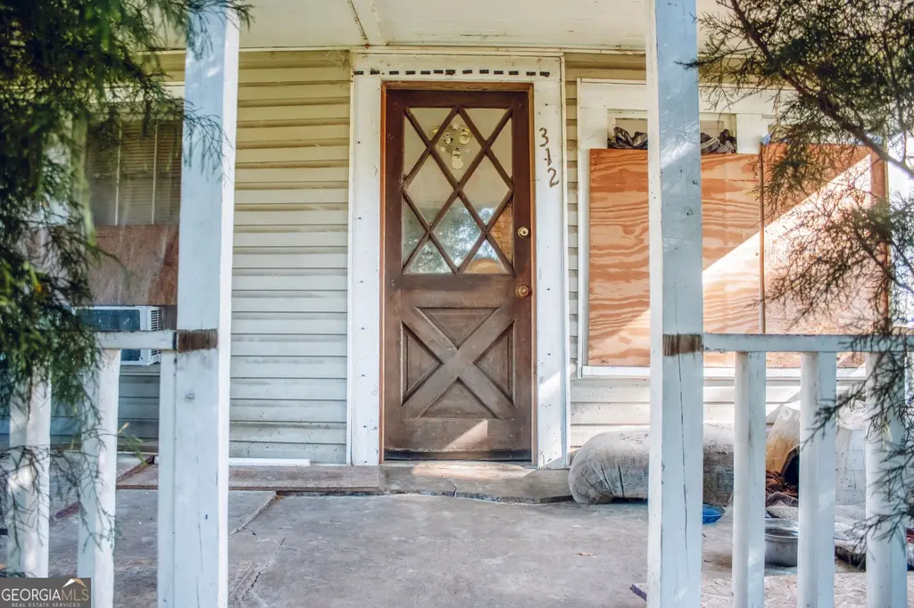 312 Jessie St