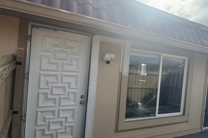 8421 Del Prado Ct