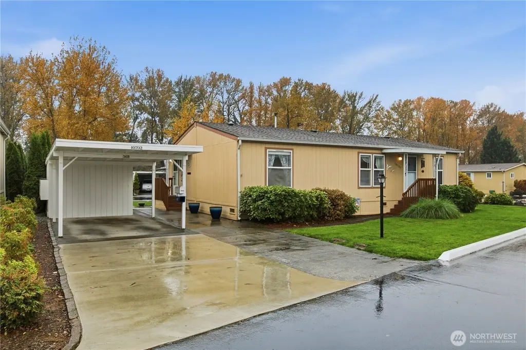 10702 63rd St E Unit 36B