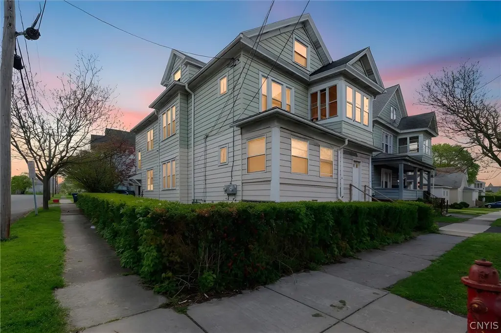1032 Teall Ave #34