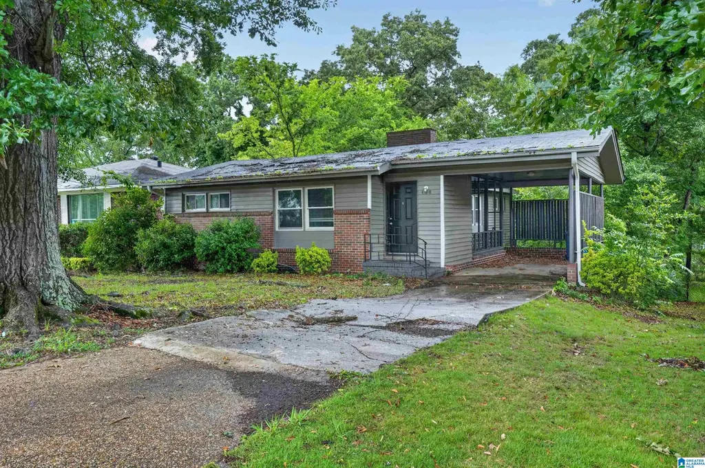 408 Crest Dr