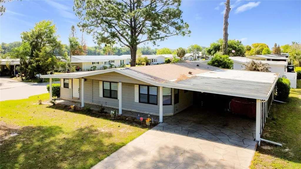 1690 Elkhart Cir