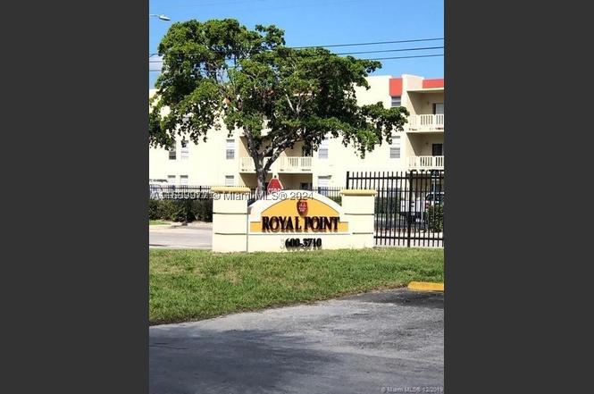 3600 NW 21st St #305