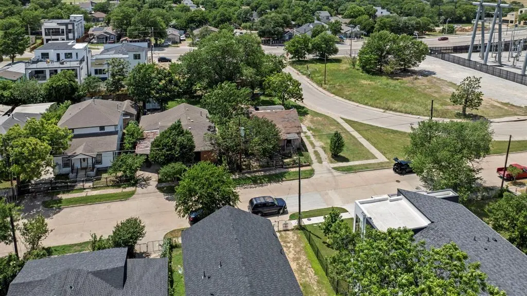 3347 Topeka Ave