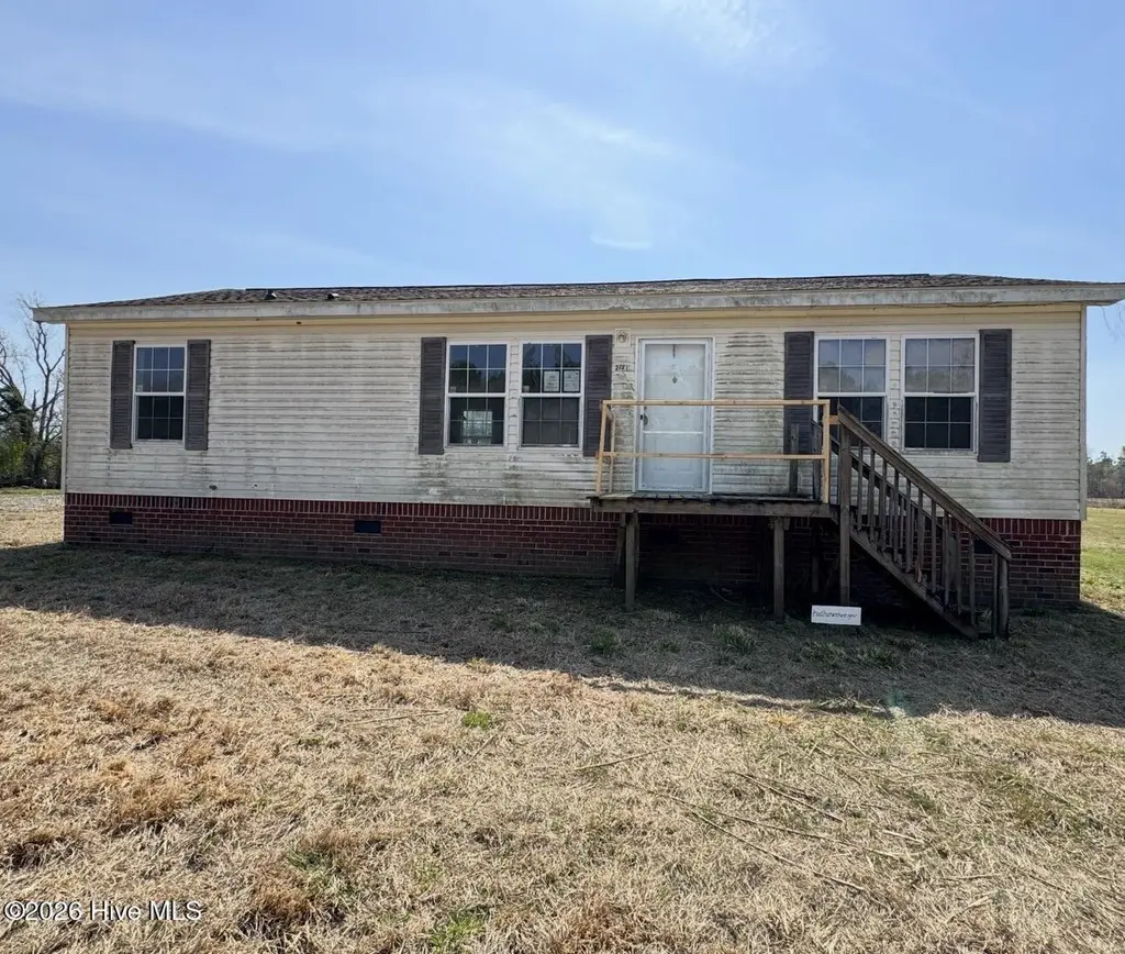 2481 Zims Trl NE