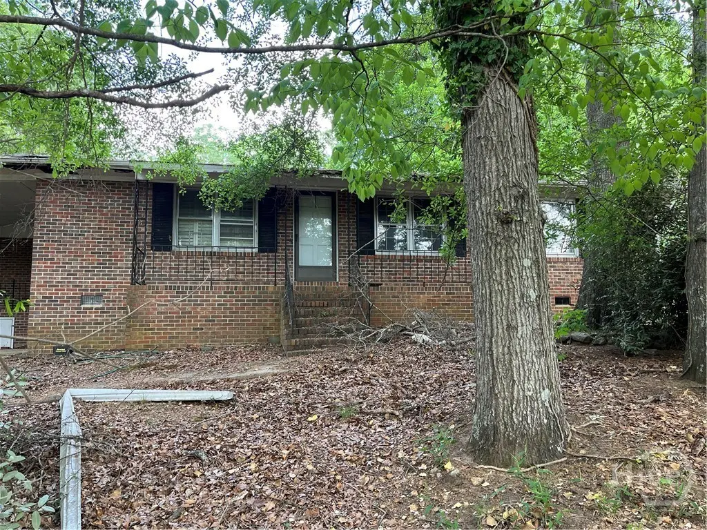 250 Valleybrook Dr