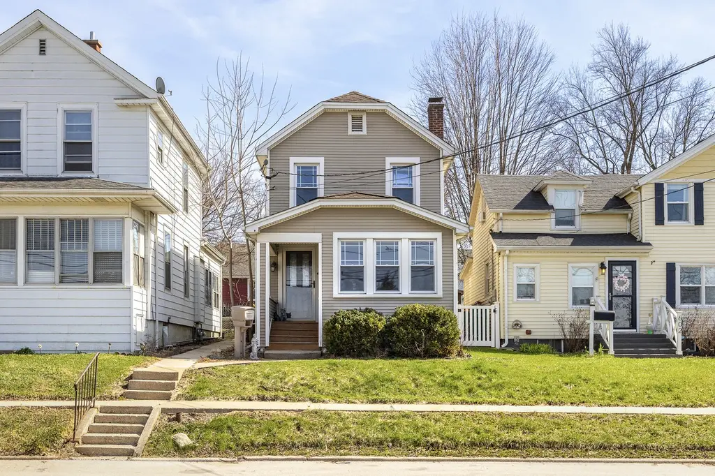 604 Illinois St