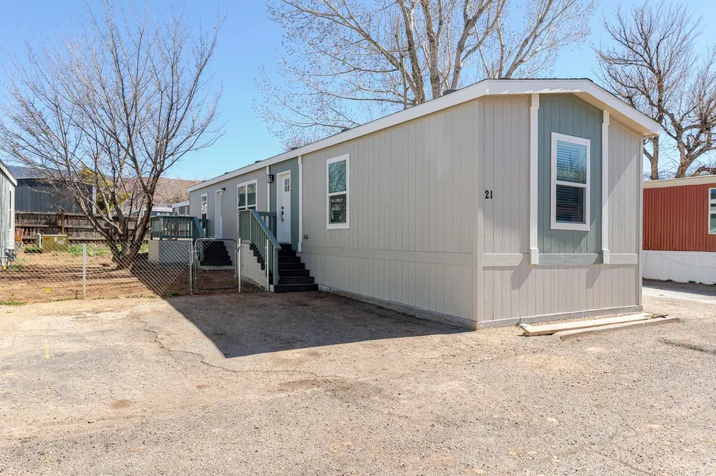 465 N 800 W #21