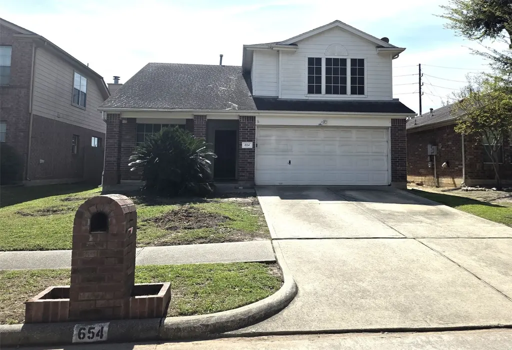 654 Cypresswood Trce