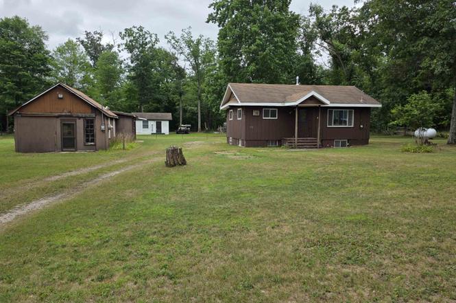 3575 Sawmill Rd