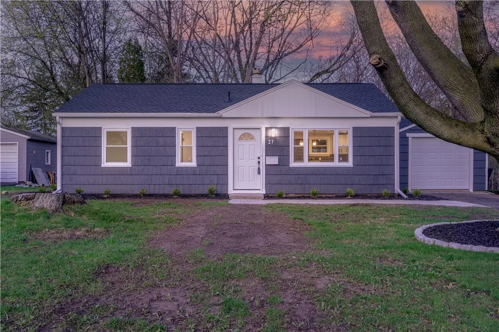 27 Pasadena Dr