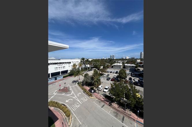 4142 N Jefferson Ave Unit 6B