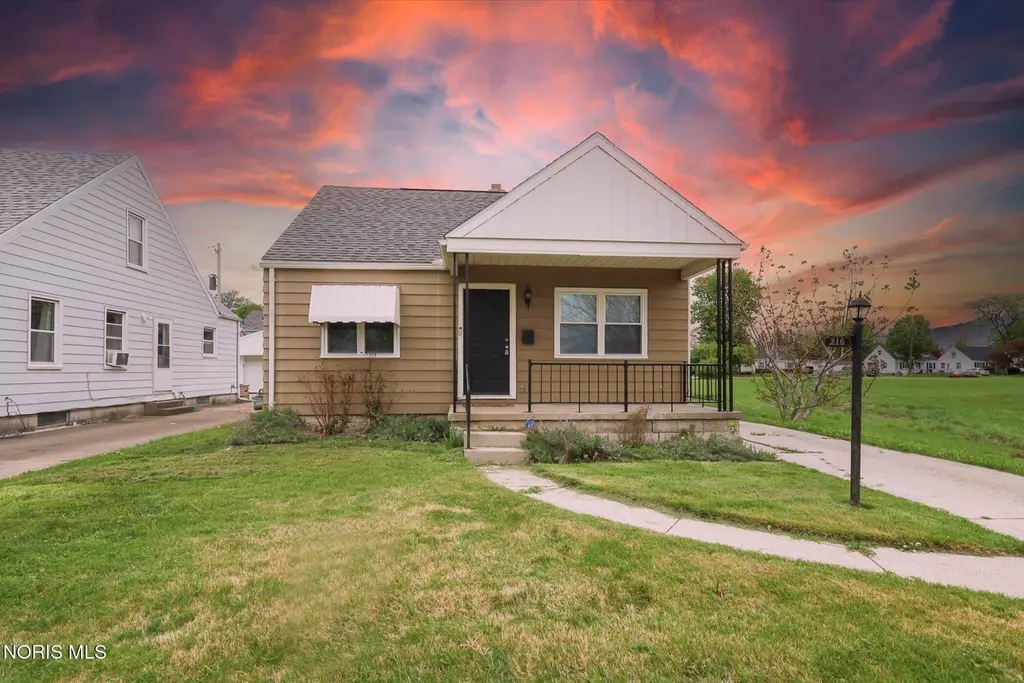 216 Summerdale Ave