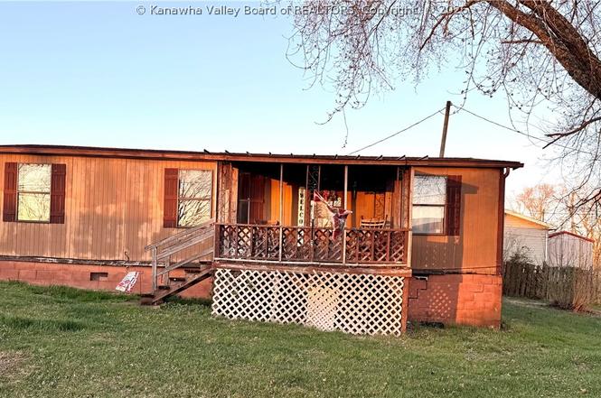 19 Lee Cir