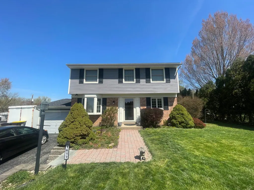 1617 Sylvan Dr