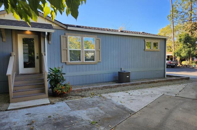 61 Cottonwood Cir #61