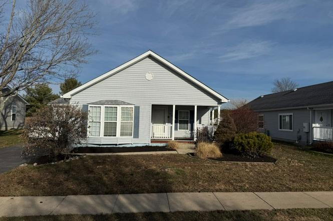 66 Perrys Ln