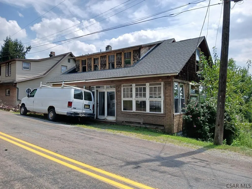 400 Cliff St
