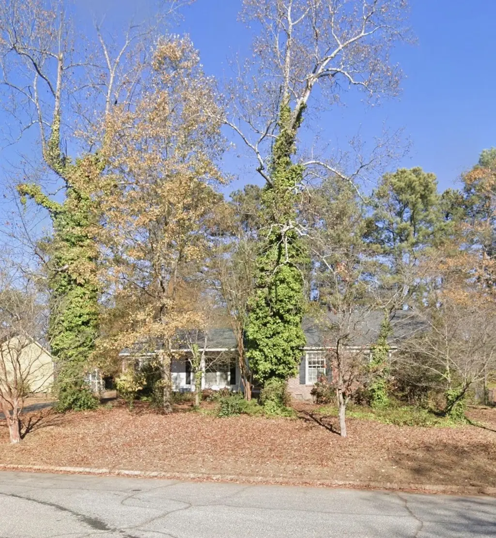 108 Barclay Downs Dr