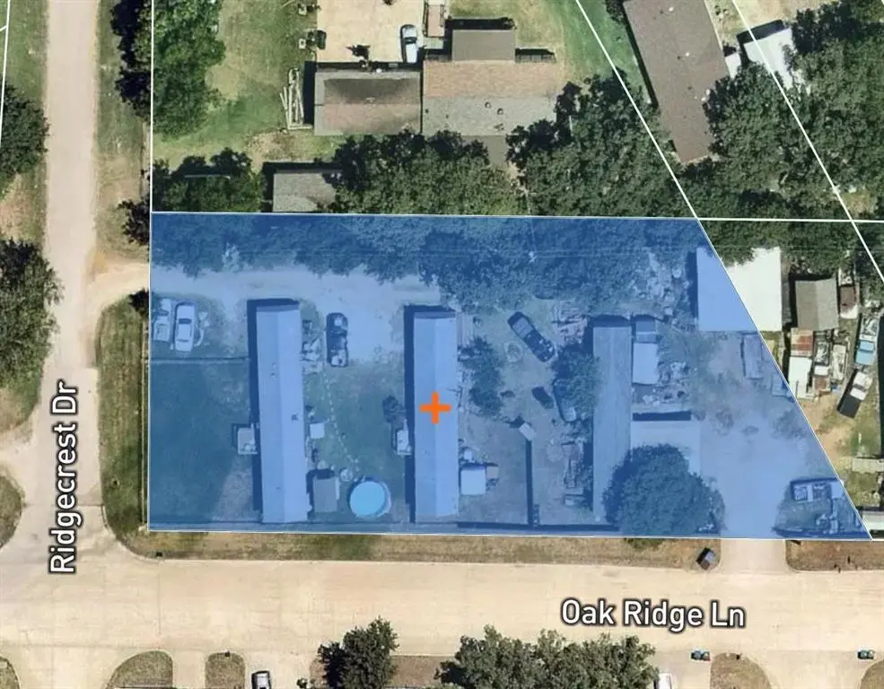 6605 Oak Ridge Ln