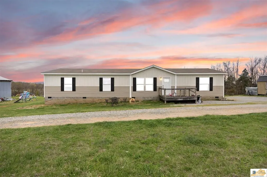 6395 Randolph Summer Shade Rd