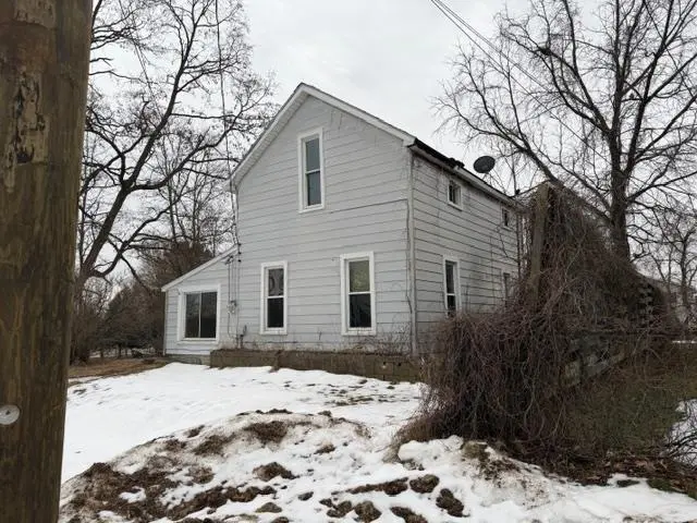 293 Birch St