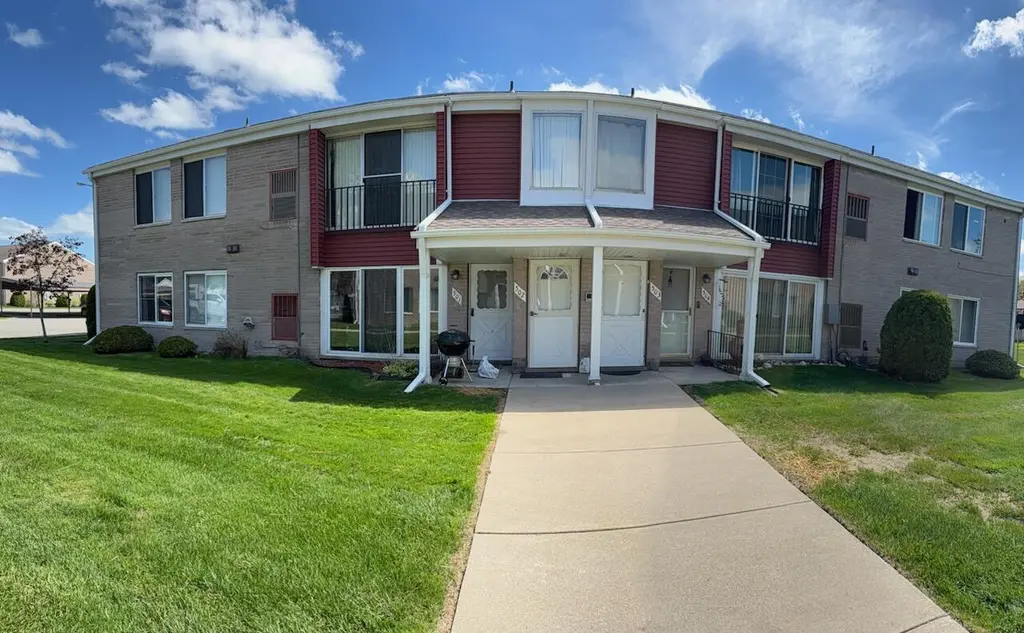 503 Sunset Ln