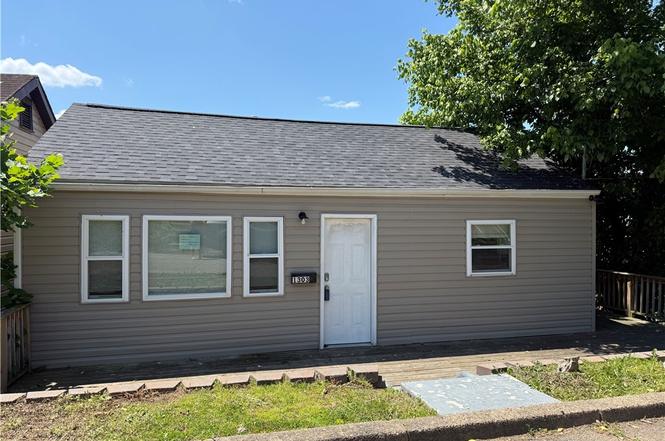 1303 Fletcher Ave