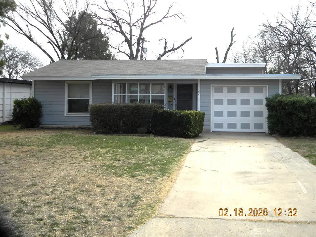 2311 W Harris Ave