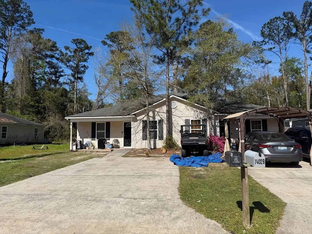 1402 Baymeadows Dr Unit A & B