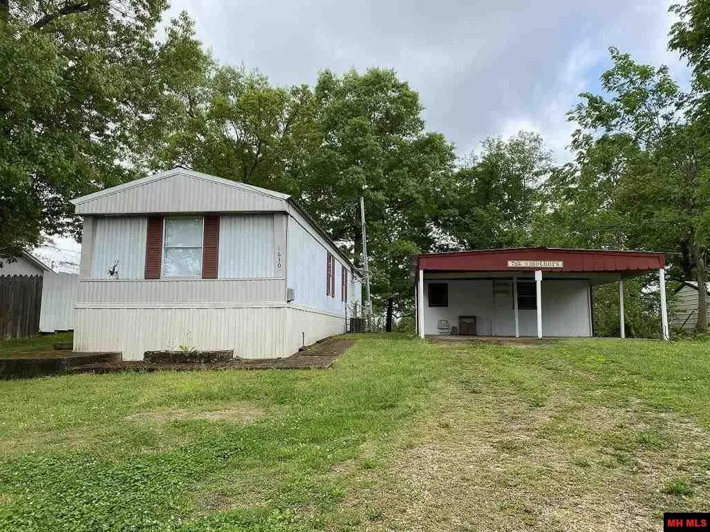 1630 Highway 178 W