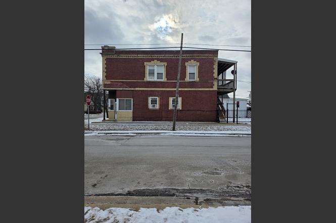 402 S 12th Ave