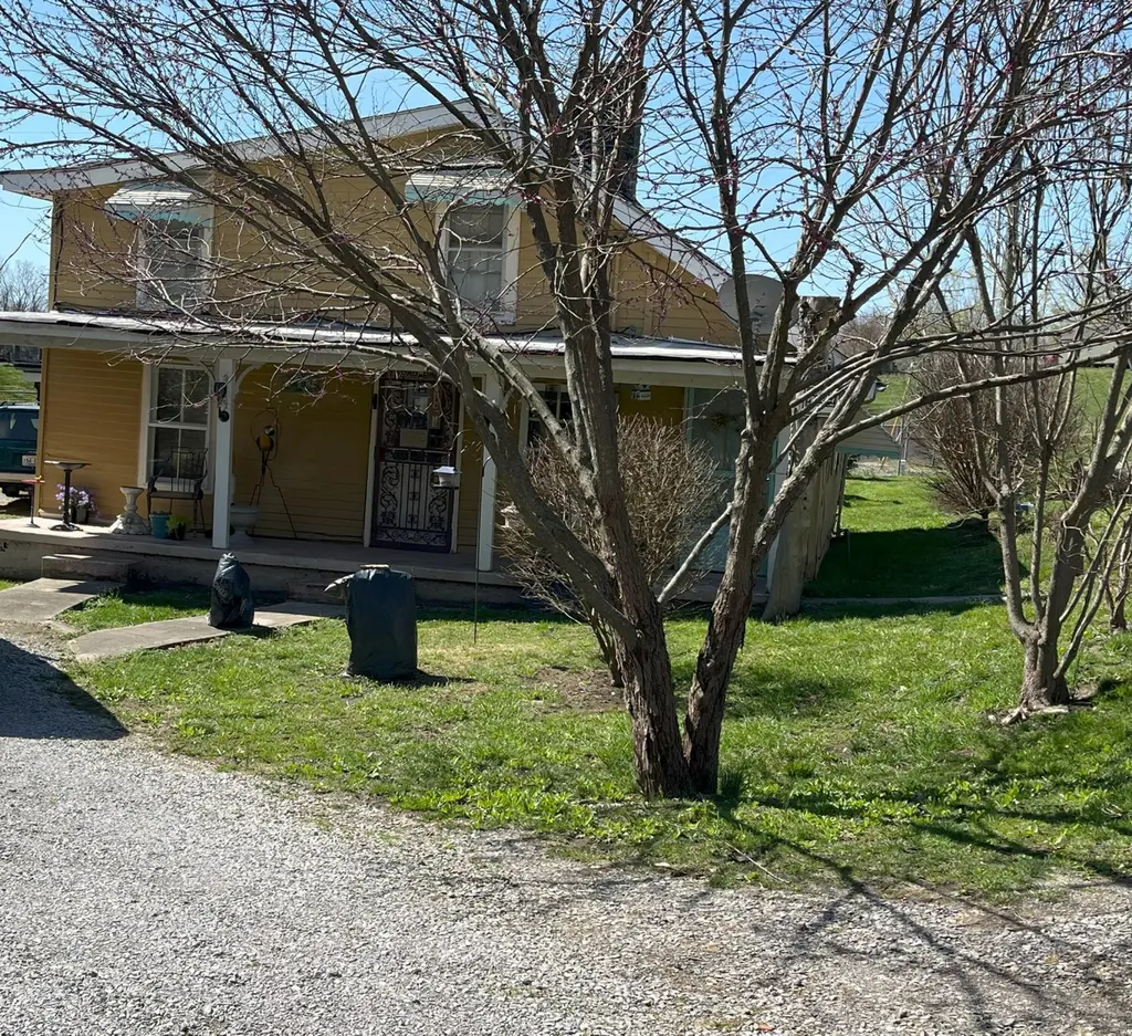 315 W Buford St