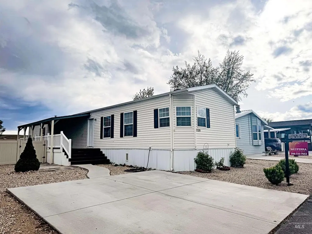 2109 Blue Sage Ln #116