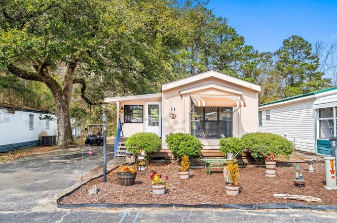 31 Burr Cir